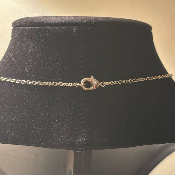 Avon Art Deco Multi Shade Purple Amethyst 18” Necklace and Drop Earring Set - Picture 5 of 8